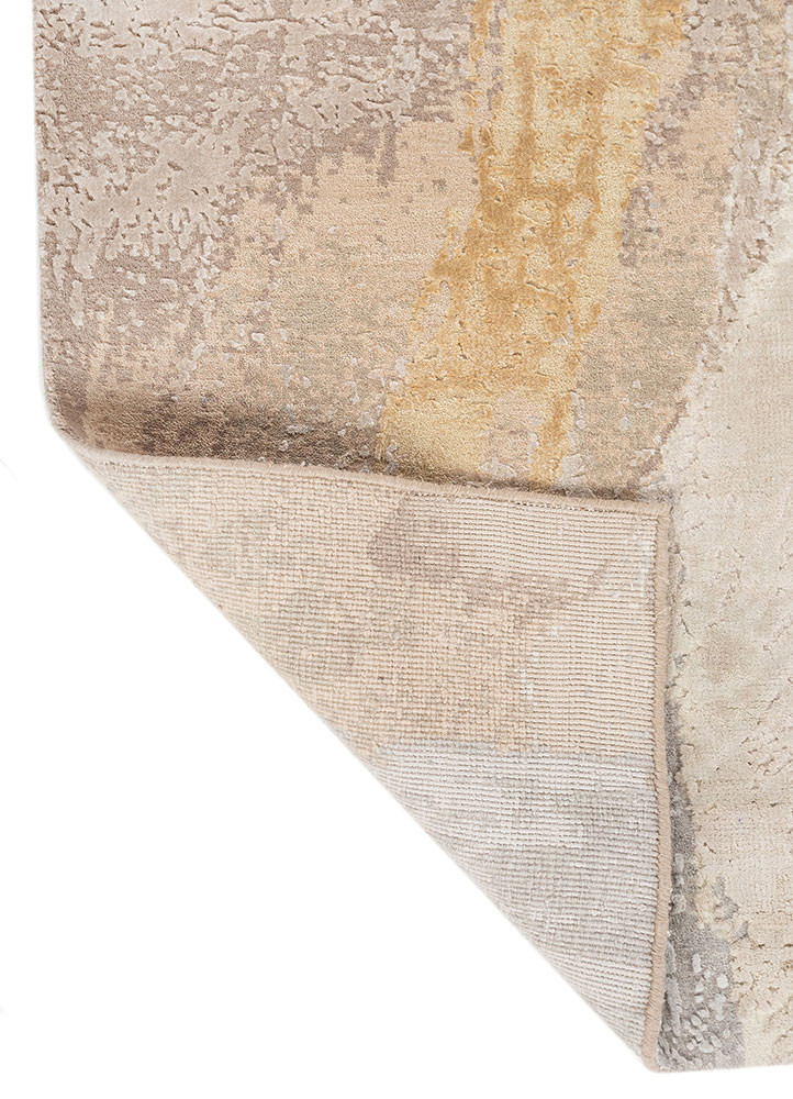 uvenuti ivory wool and bamboo silk hand knotted Rug - Backing Shot
