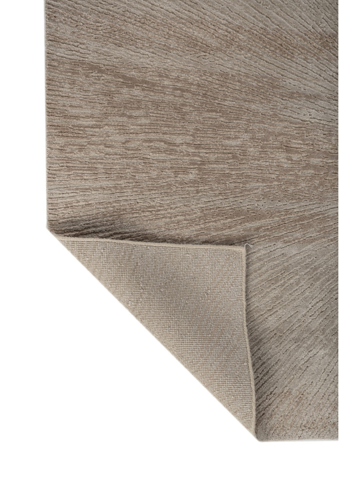 uvenuti ivory wool and bamboo silk hand knotted Rug - Backing Shot