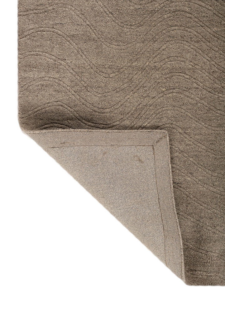 tesoro grey and black wool hand loom Rug - Backing Shot