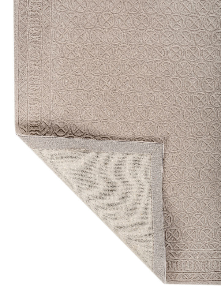 pathways ivory wool and viscose hand tufted Rug - Backing Shot pathways ivory wool and viscose hand tufted Rug - Backing Shot