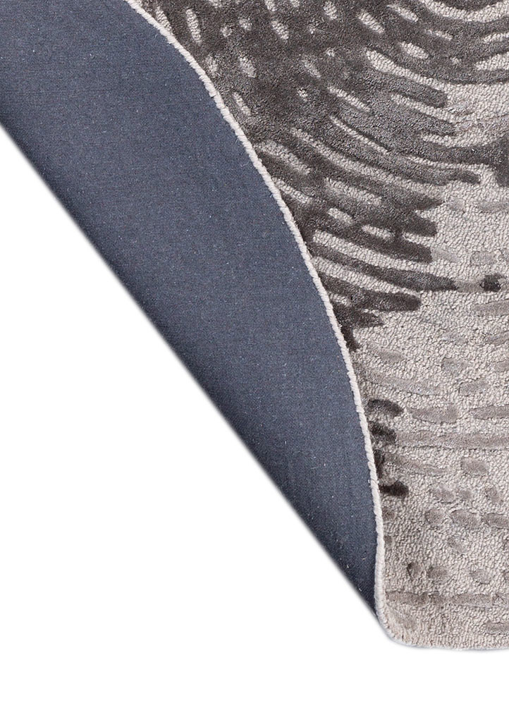 aprezo ivory wool and viscose hand tufted Rug - Backing Shot