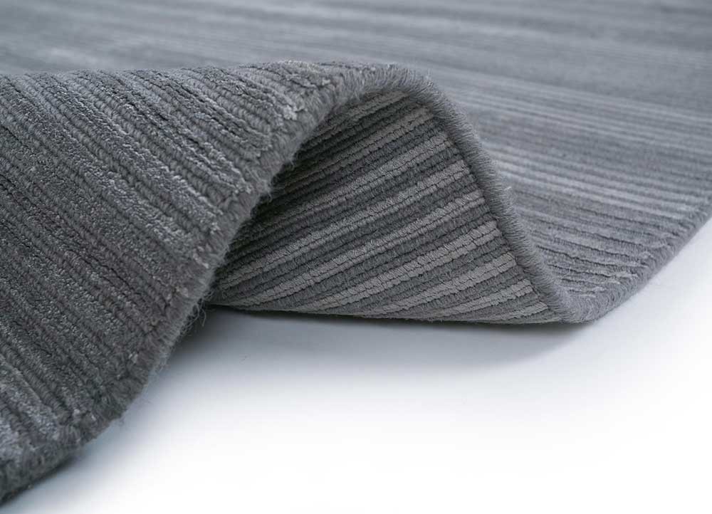 basis grey and black wool and viscose hand loom Rug - Backing Shot basis grey and black wool and viscose hand loom Rug - Backing Shot