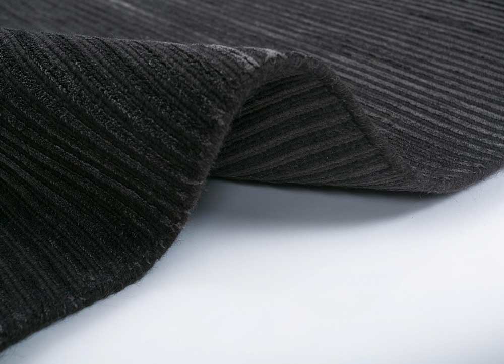 basis grey and black wool and viscose hand loom Rug - Backing Shot