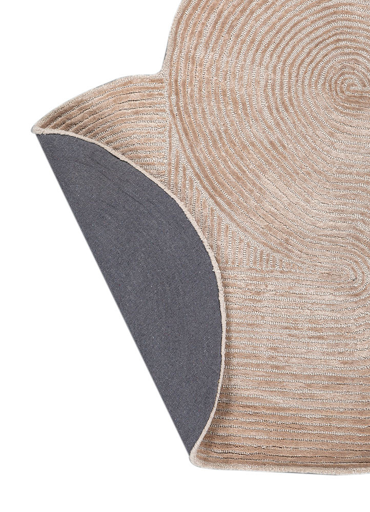 chaos theory by kavi ivory wool and viscose hand tufted Rug - Backing Shot